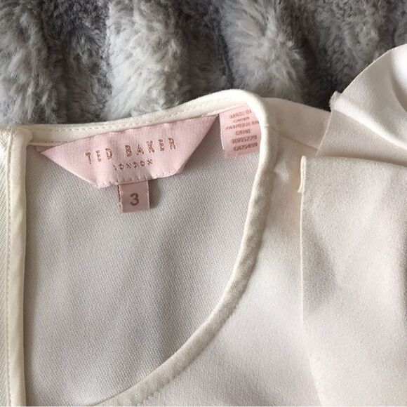 TED BAKER Cold Shoulder Pleat Top Off Ivory Color In Size 3 UK 12 - Picture 4 of 6